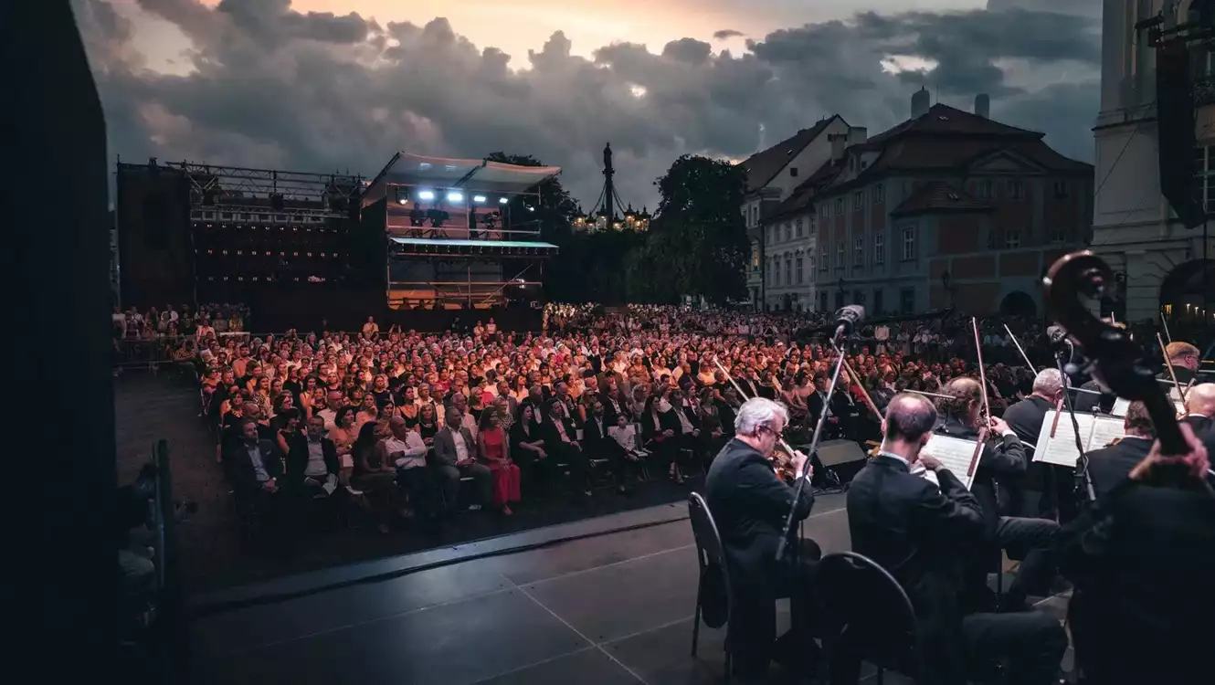 Česká filharmonie - Open Air koncert - vstup zdarma - preview image