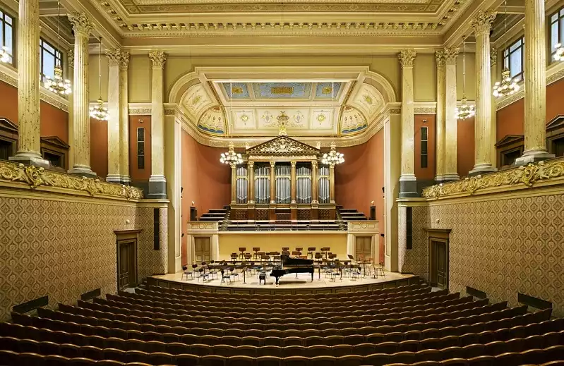   L. van Beethoven | Symfonie č. 5 c moll, Op. 67 „Osudová" - preview image