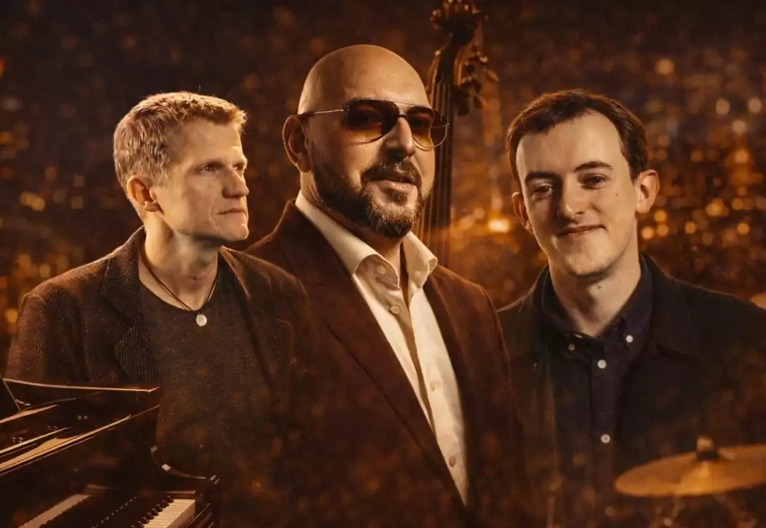 Petra Ernyei Trio ft. Mattan Klein/Ezequiel Hezi Jait - Jazz On The Roof - preview image