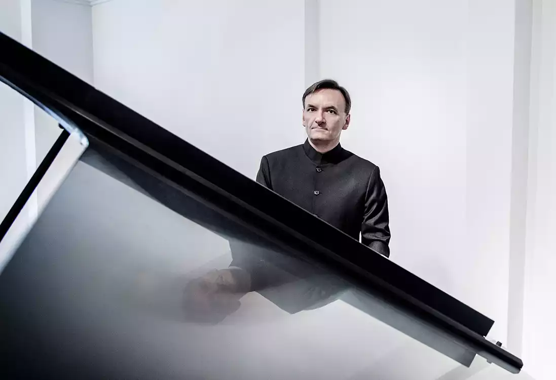 Beethoven. Brahms - závěrečný koncert - preview image